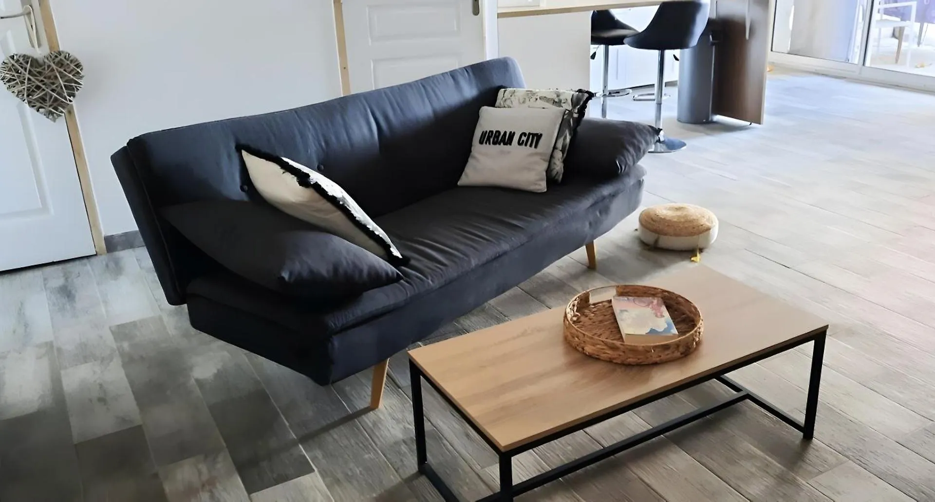 Au Pied De La Sainte Victoire Apartment Puyloubier